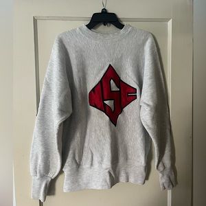 Size medium vintage nc state university sweatshirt